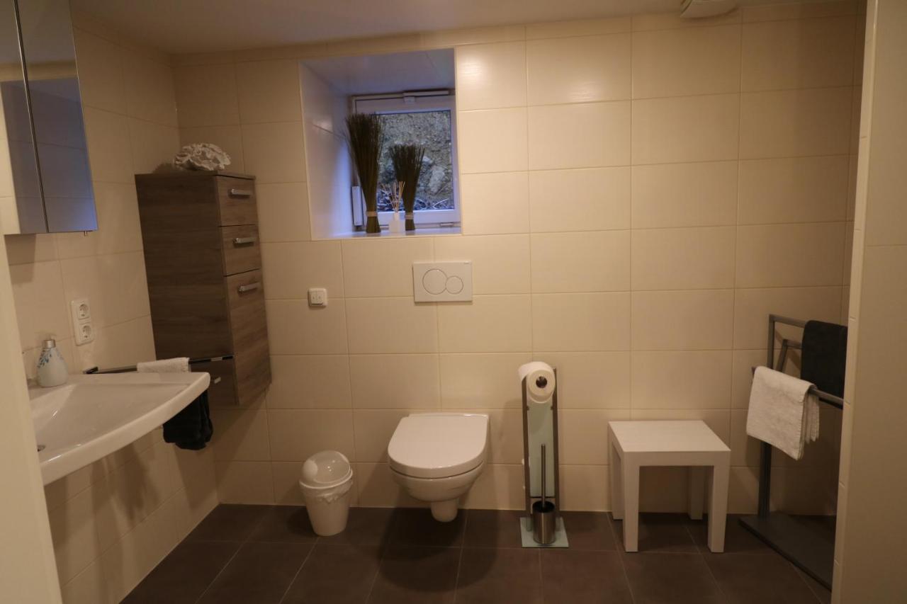 Ferienwohnung Am Pfaffenderbach Ralingen Exterior foto